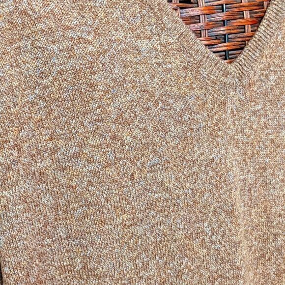 Vintage 80's Men's Puritan V-Neck Wool Blend Sweater - Picture 10 of 15